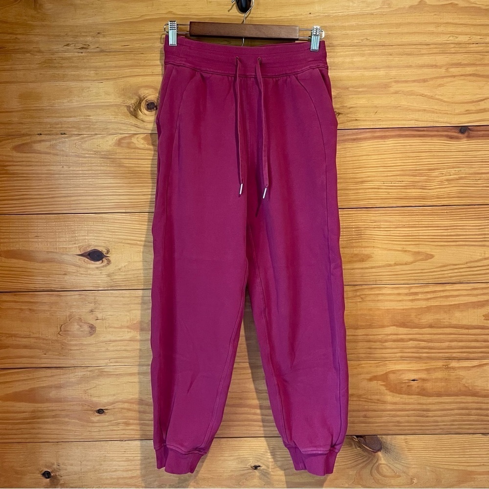 Lululemon Scuba Relaxed Fit High Rise Jogger Pants Pomegranate Pink Red 4 W5CV9S